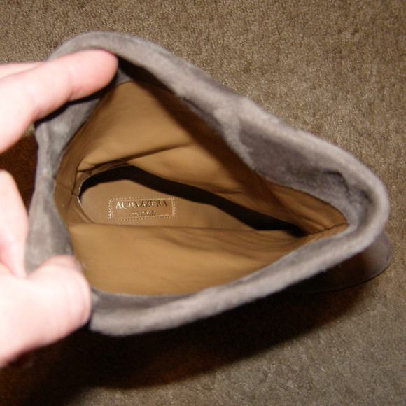 New sz 39.5 Aquazzura fringe bow Suede booties - Picture 8 of 8